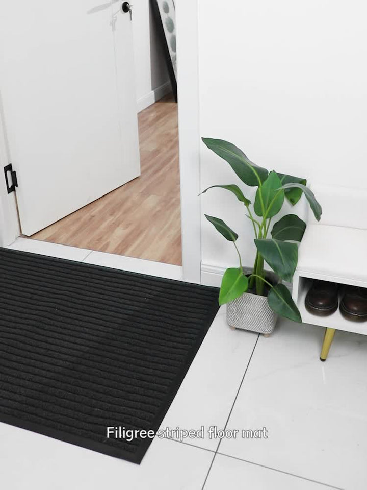 Wycieraczka całoroczna do użytku wewnętrznego i zewnętrznego - WeatherGuard Pro
