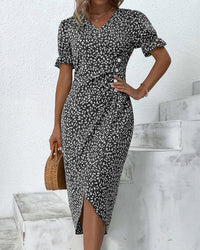 Button dress with V-neck and short sleeves - Luisa