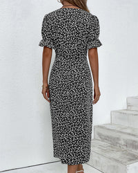 Button dress with V-neck and short sleeves - Luisa