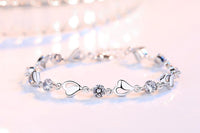 Silver Heart-Shaped Bracelet - Eloria