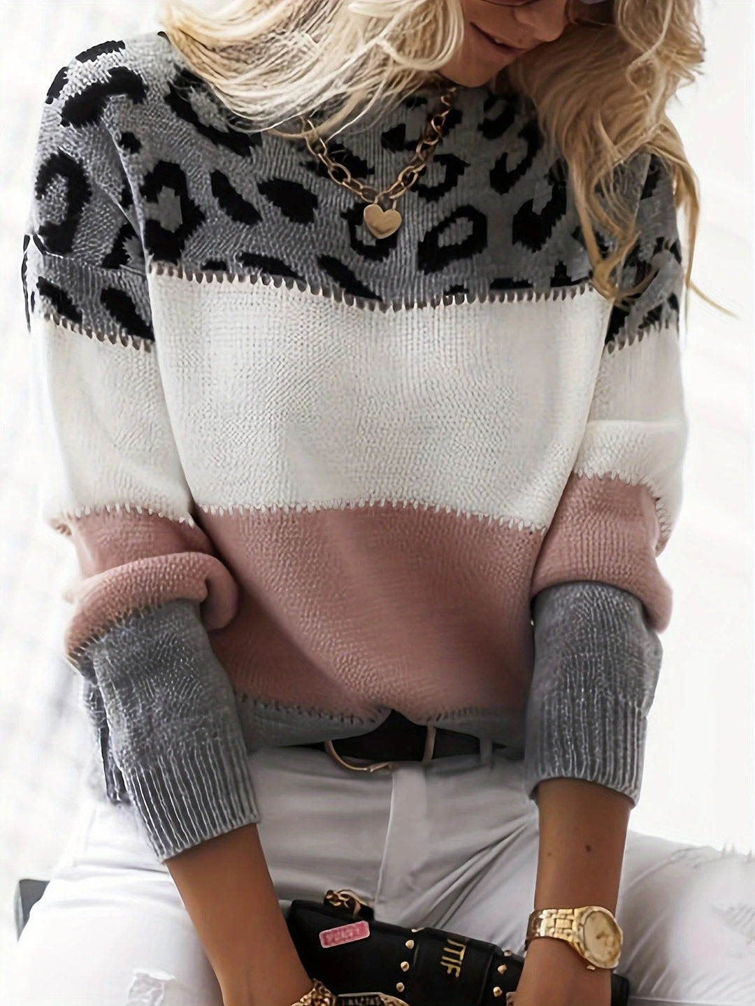 Komfortowy sweter w panterkę - Laura