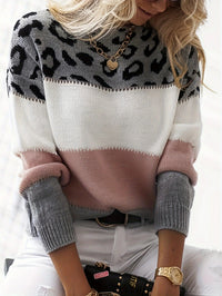 Komfortowy sweter w panterkę - Laura