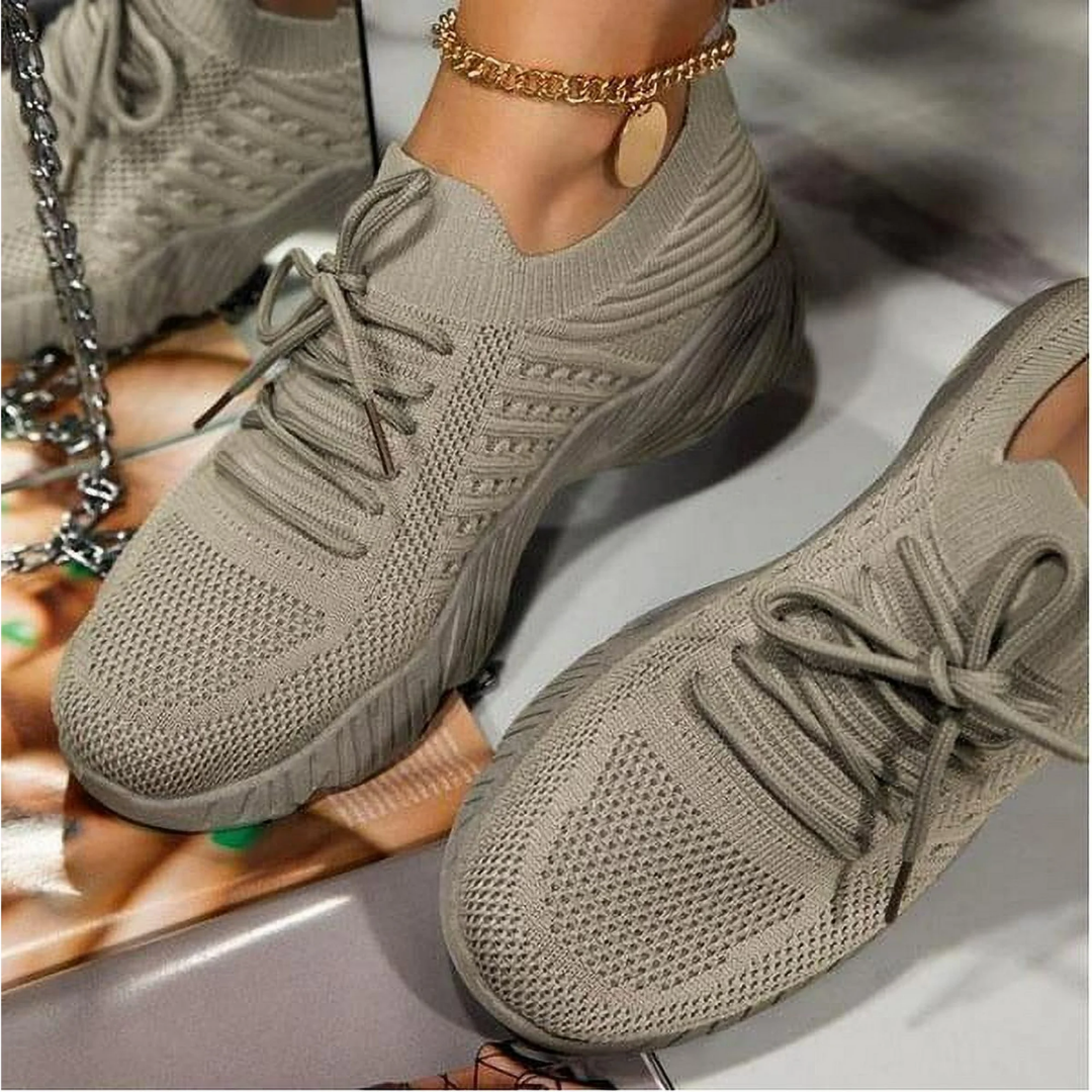 Breathable chunky women's sneakers with laces – Saphira