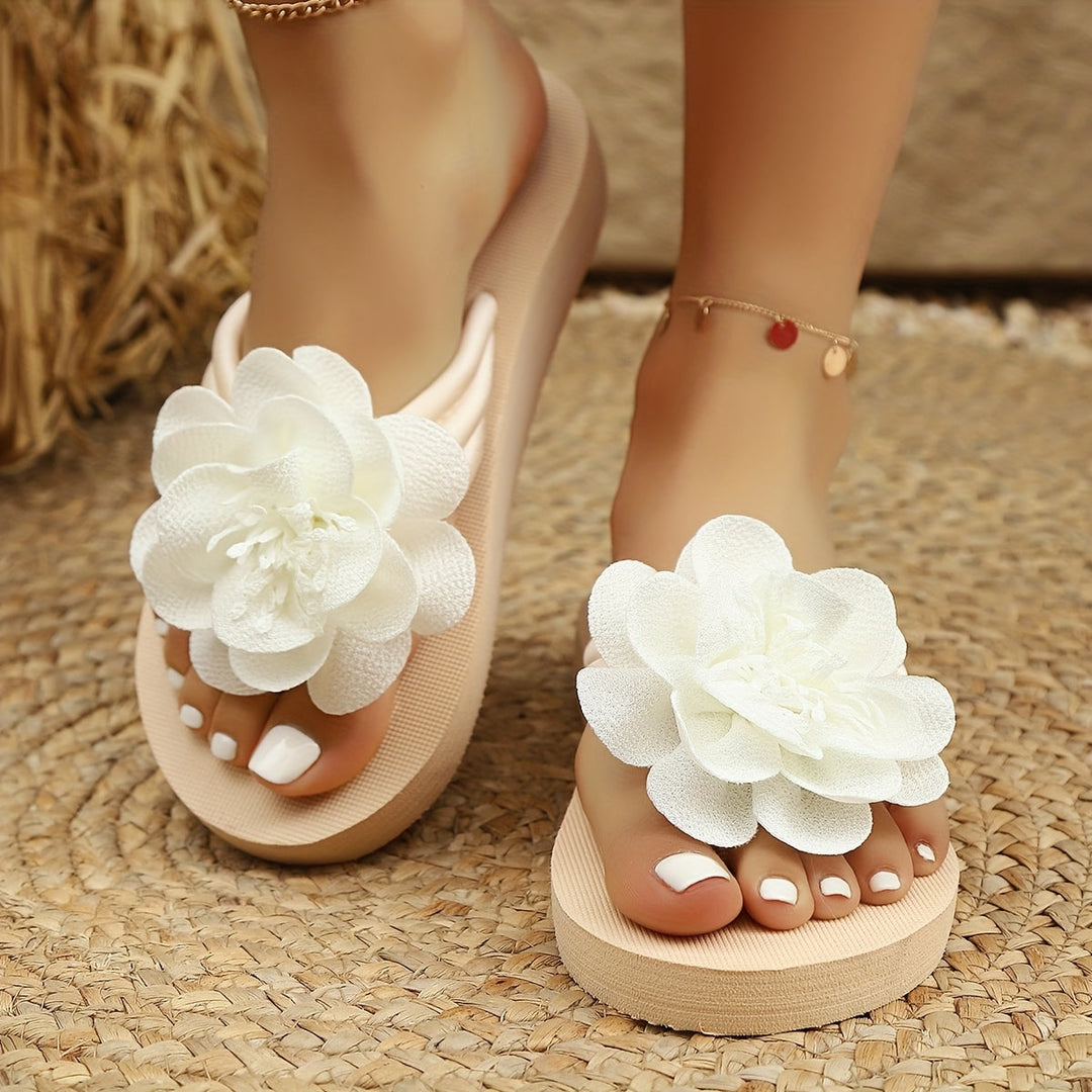 Stijlvolle dames slippers met bloemdetaillering voor de zomer - BlütenSchritt