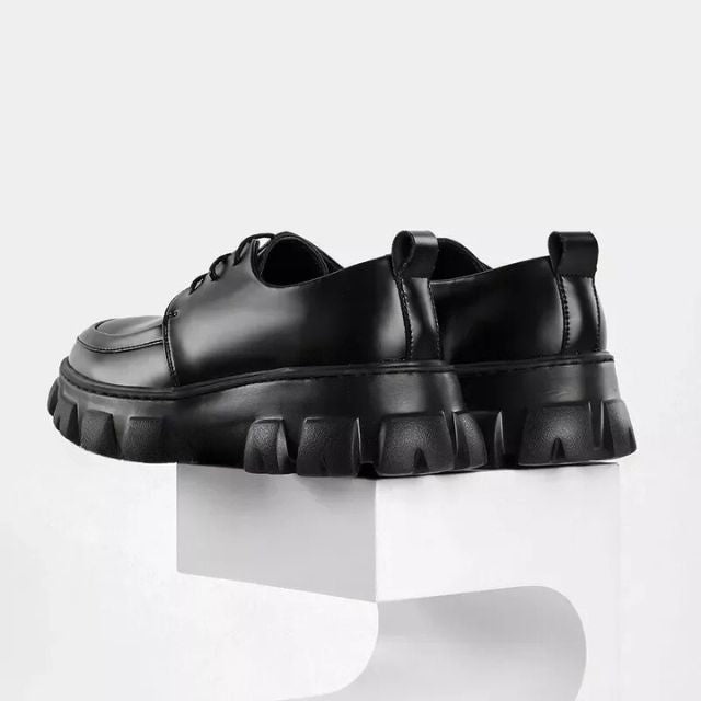 Nowoczesne skórzane buty z grubą podeszwą - Ethan