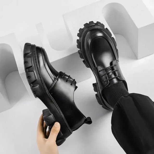 Nowoczesne skórzane buty z grubą podeszwą - Ethan