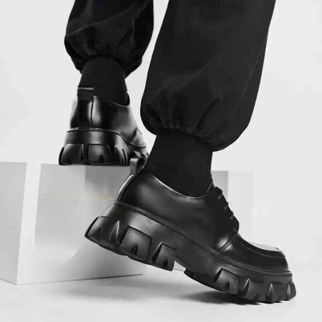 Nowoczesne skórzane buty z grubą podeszwą - Ethan