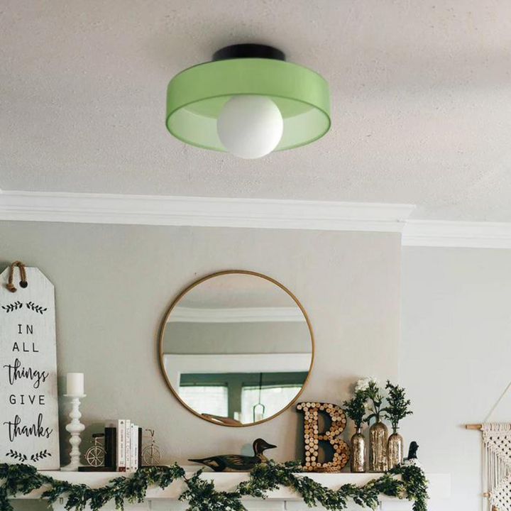 Ronde Plafondlamp met Stijlvolle Functionaliteit - LumiSphere