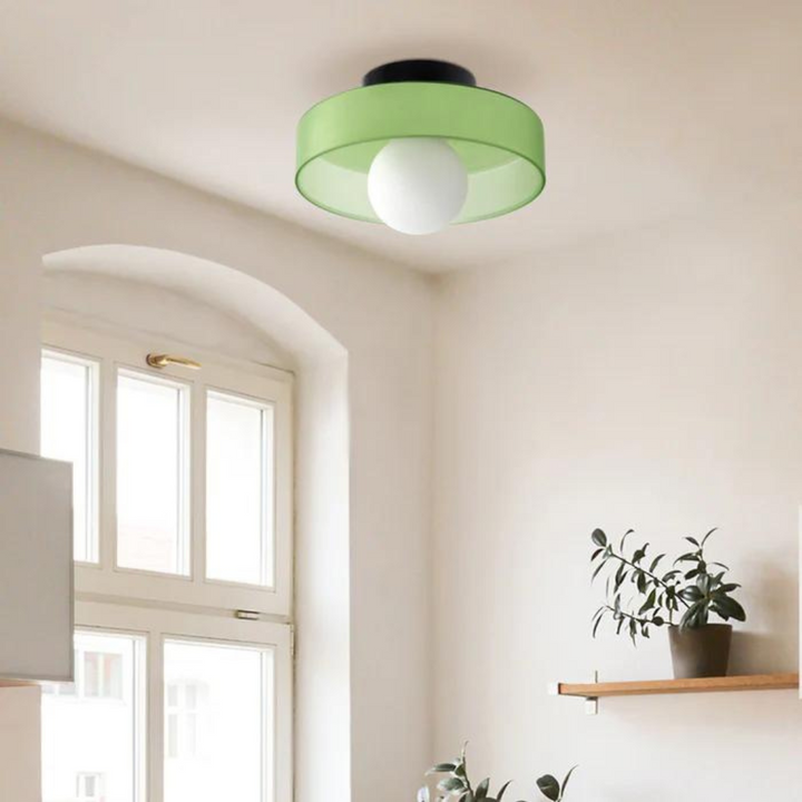 Ronde Plafondlamp met Stijlvolle Functionaliteit - LumiSphere