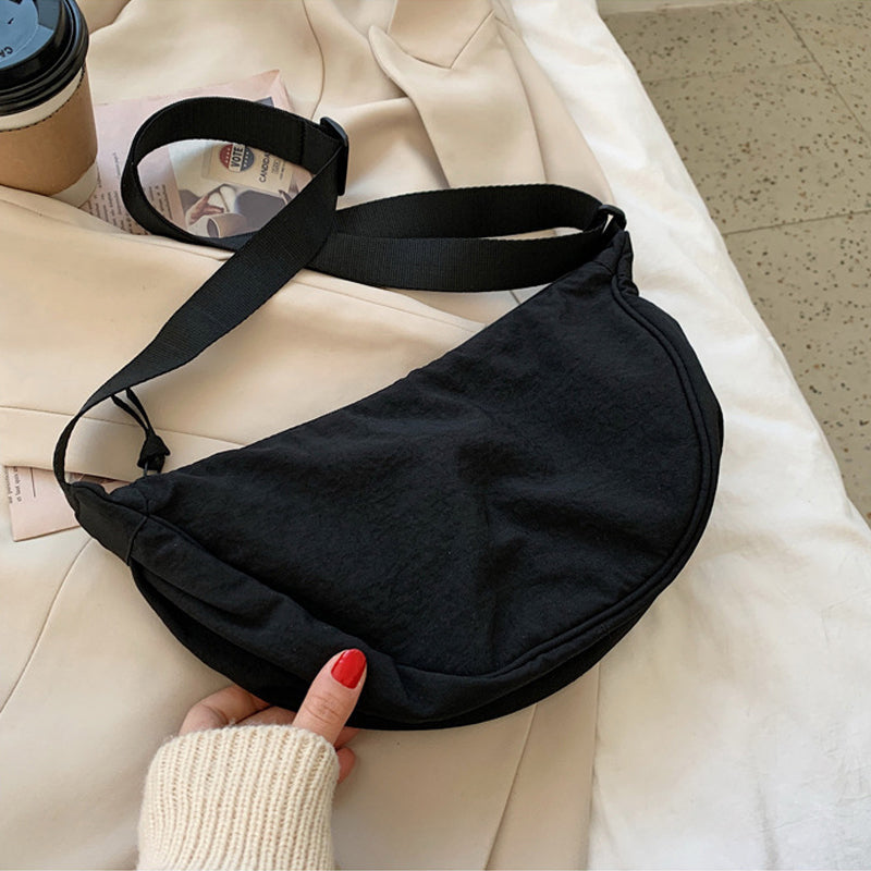 Stijlvolle Half Moon Crossbody Bag - Luna
