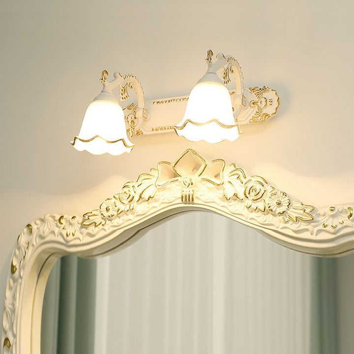 Classic Wall Lamp with Vintage Design – Aurora