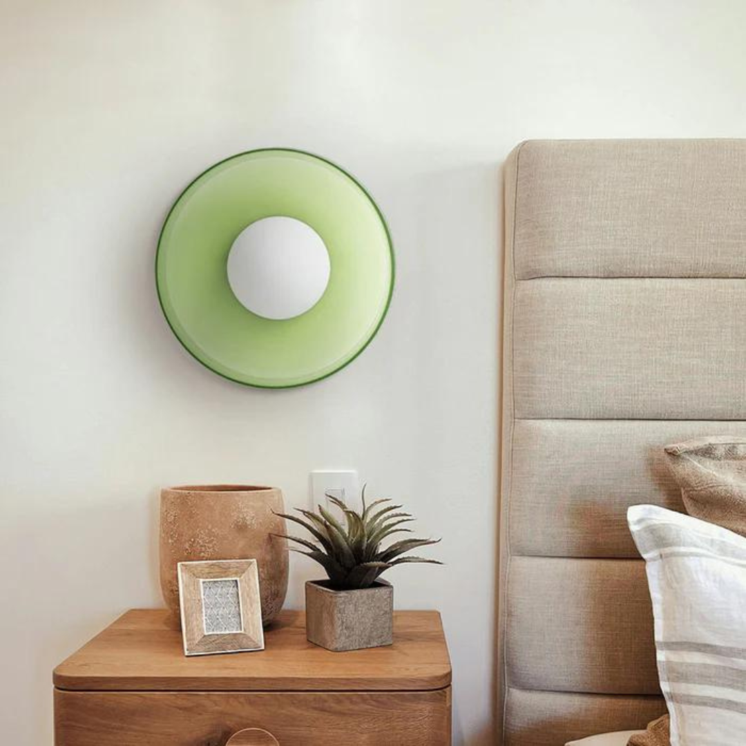 Ronde Plafondlamp met Stijlvolle Functionaliteit - LumiSphere