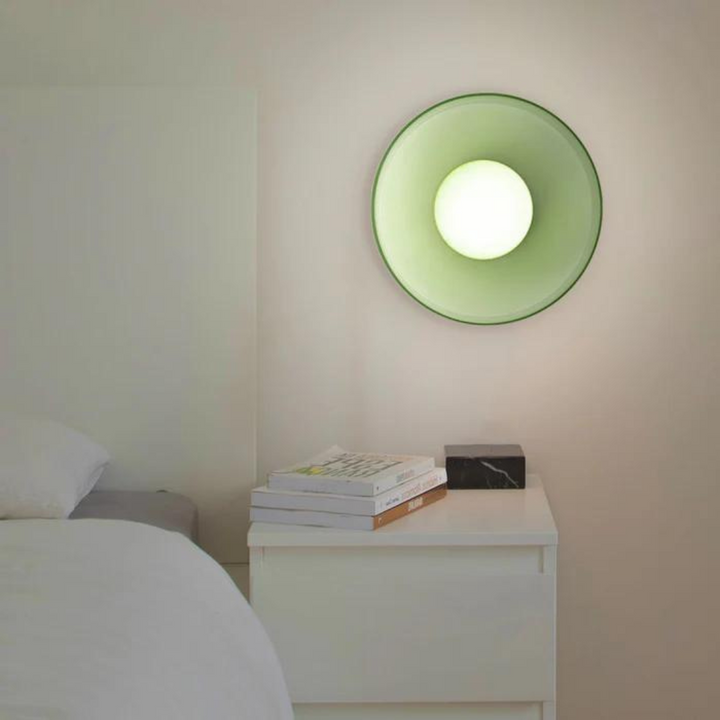 Ronde Plafondlamp met Stijlvolle Functionaliteit - LumiSphere