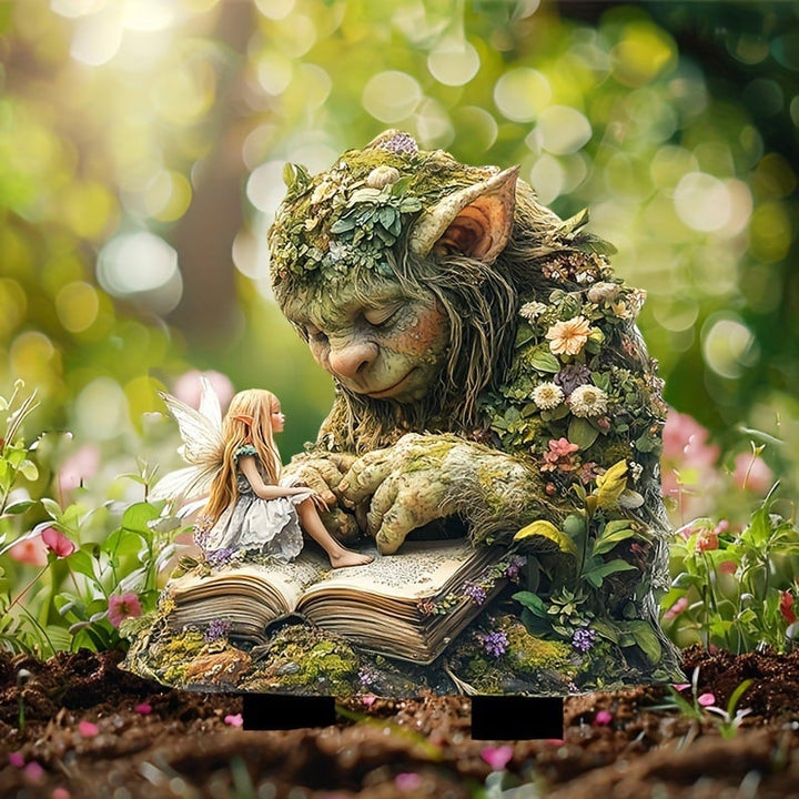 Slapende mosreus met een fee op een open boek, geplaatst in donkere aarde met roze bloemen en zonnige bokeh. 10