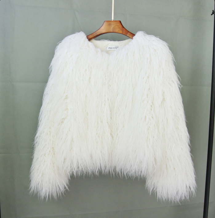 Stylish Women's Faux Fur Coat – Soraya
