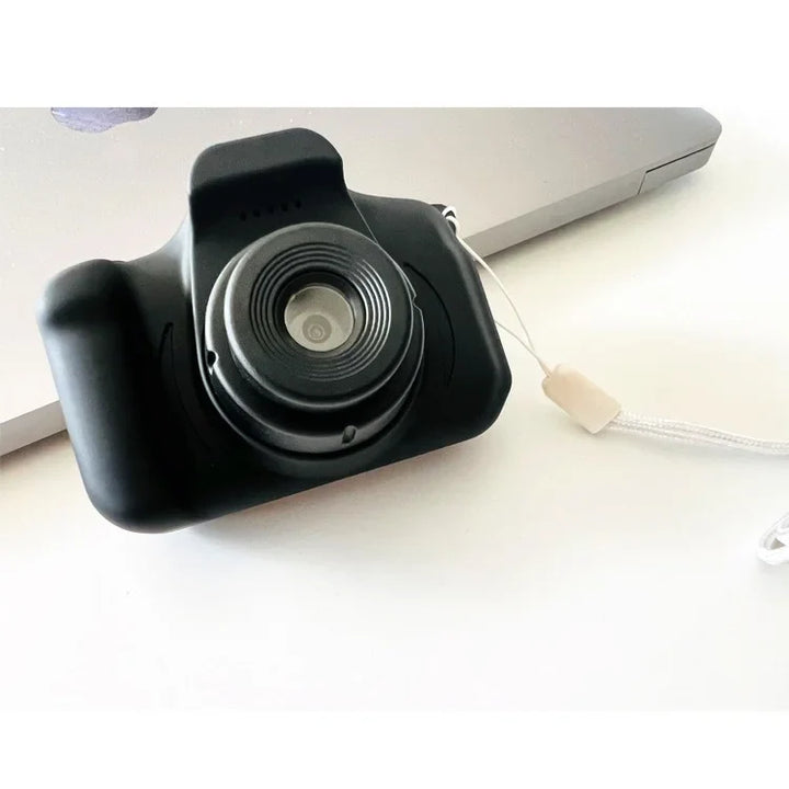 Vintage Camera for Unique Memories - RetroPix
