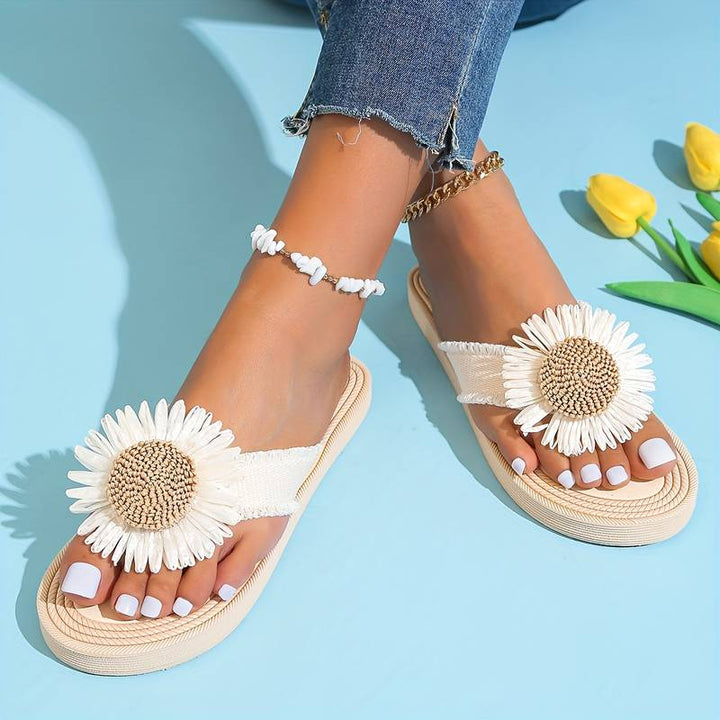 Boho Slip-On Sandals with Flower Detail – Marivi