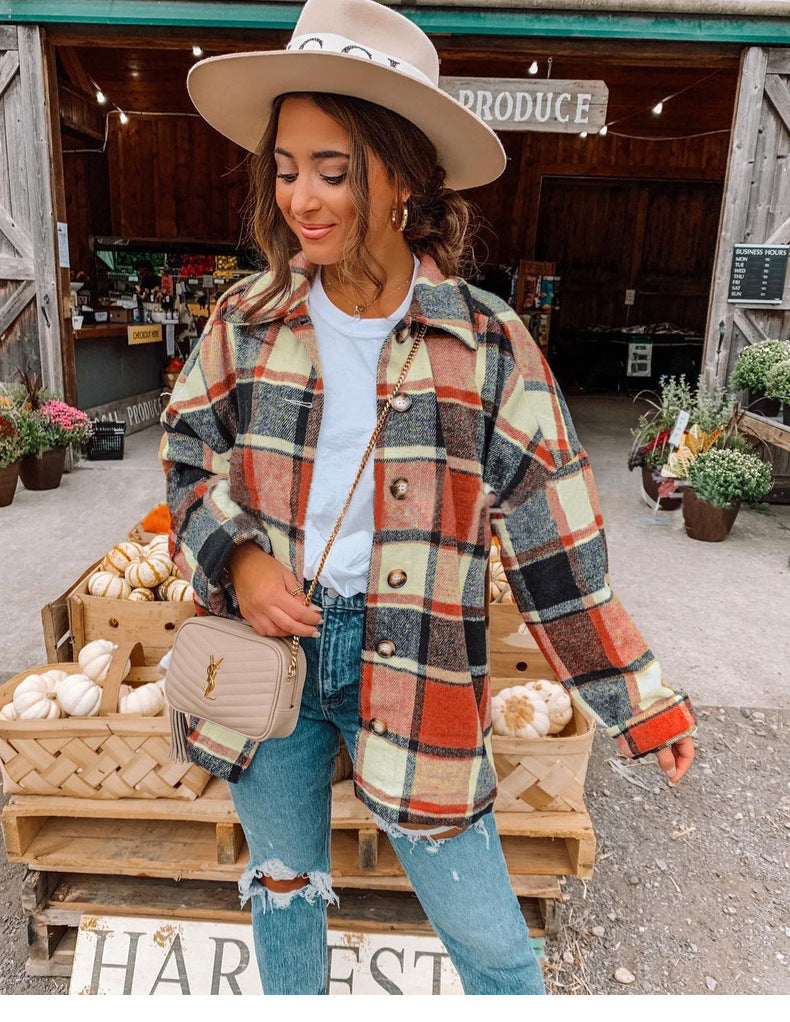 Stylish Women's Autumn Cardigan - Sophie