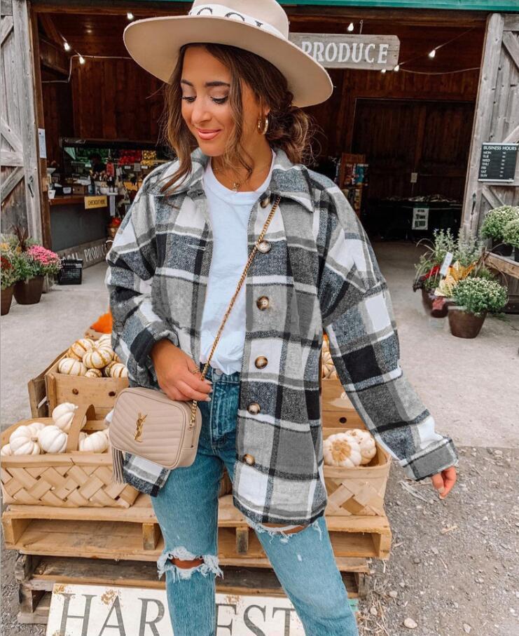Stylish Women's Autumn Cardigan - Sophie