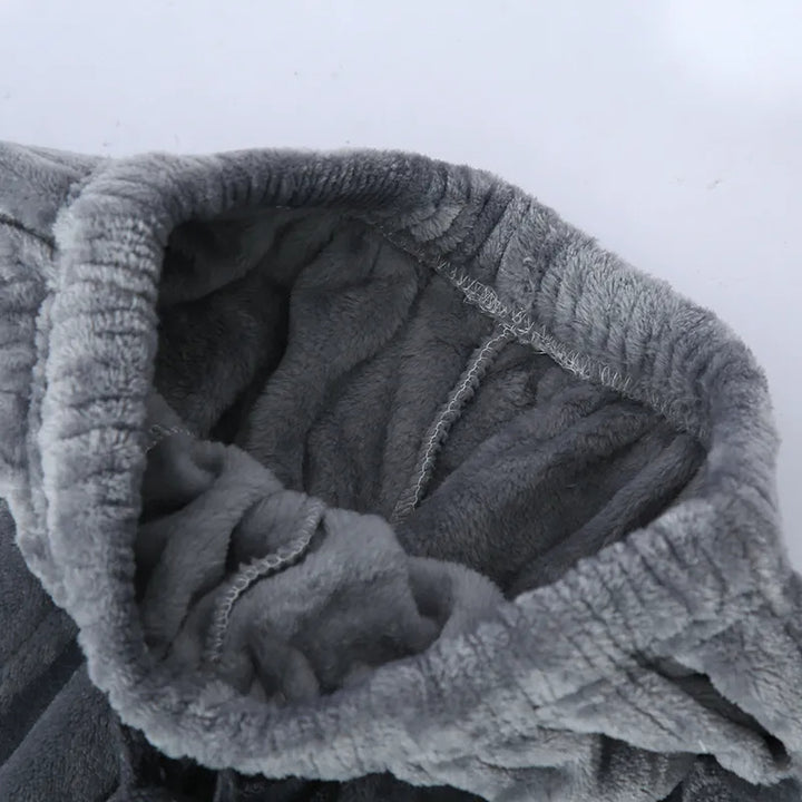 Sammy Jackson™ Winter Chill Pajamas | Warm and soft nightwear for men