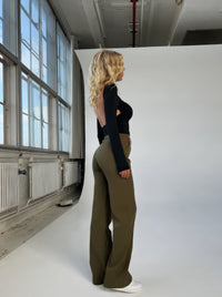 Stylish High-Waisted Pants - Luna