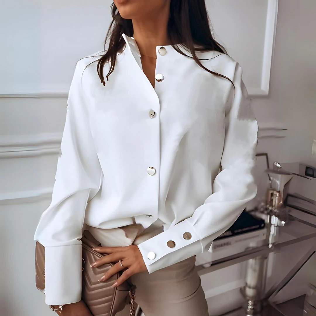 Stijlvolle dames blouse met knoopsluiting en klassieke kraag – Norea