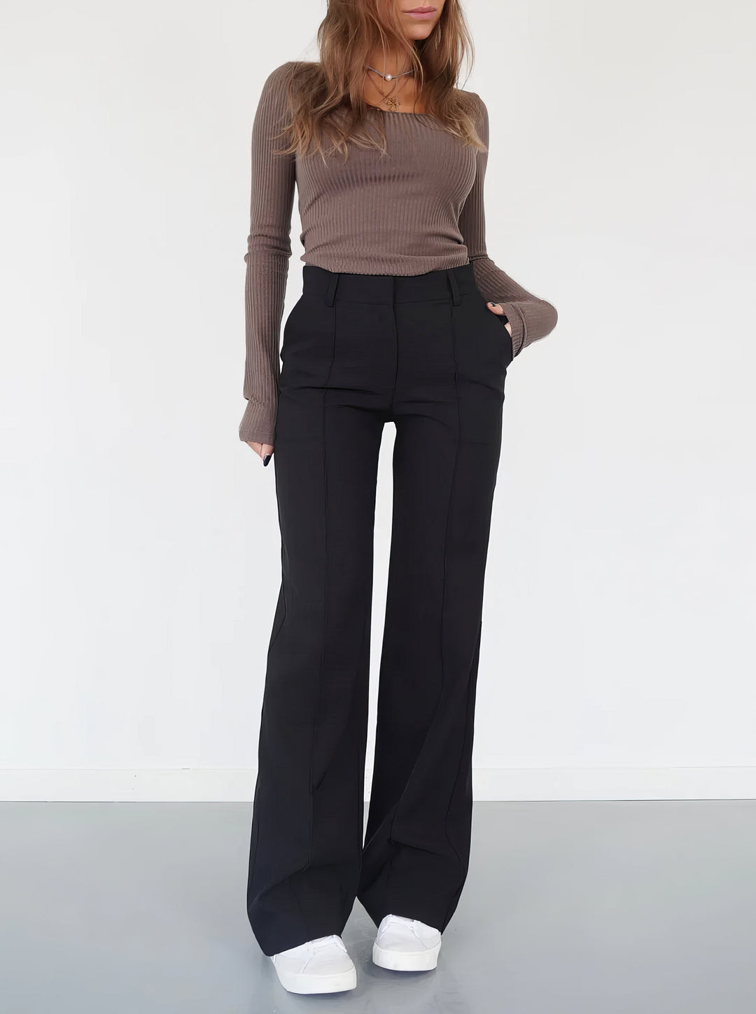Stylish High-Waisted Pants - Luna