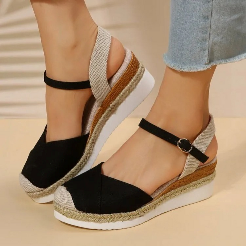Women's Sandals with Buckle Closure and Closed Toe – Isabelle
