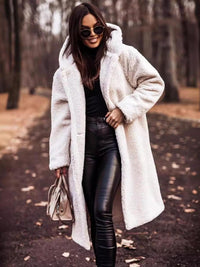 Women's trench coat with belt & double button closure – Clara