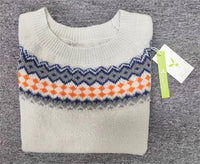 Skandynawski modny sweter z żywym wzorem - NordicChic