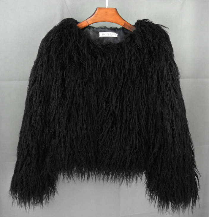 Stylish Women's Faux Fur Coat – Soraya