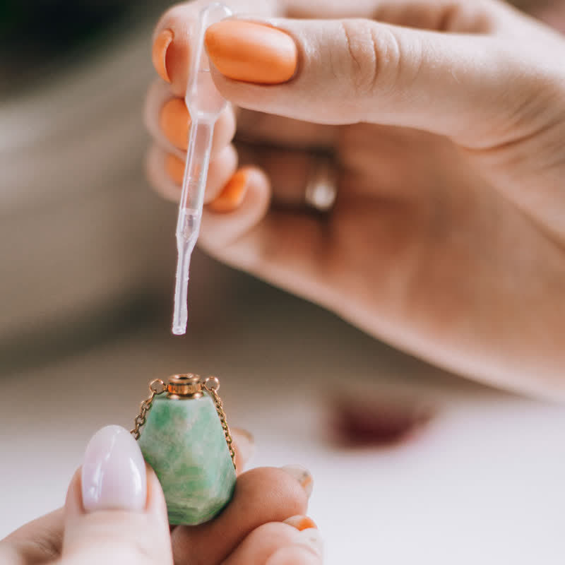 Crystal Perfume Bottle Necklace - Iris