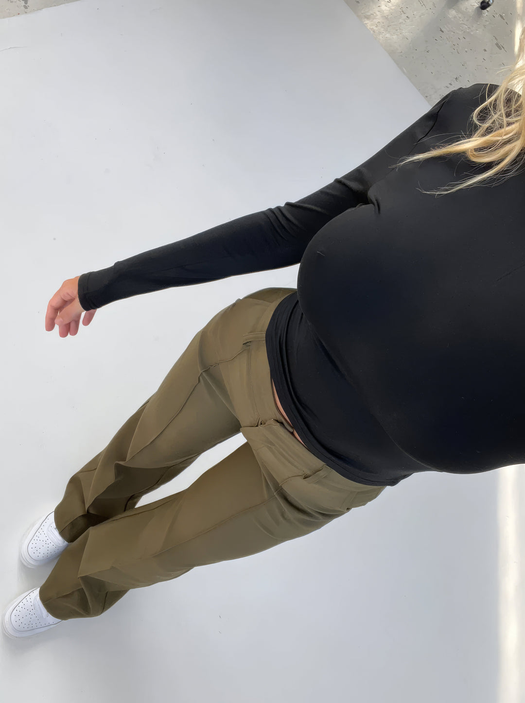 Stylish High-Waisted Pants - Luna
