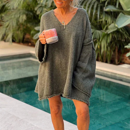 Trendy Women's V-Neck Sweater - Clara