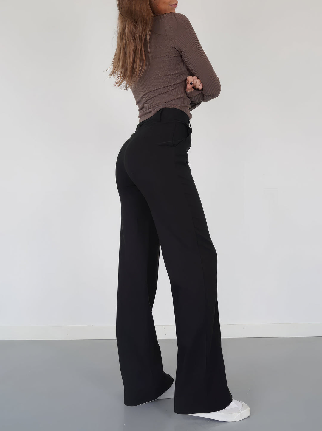 Stylish High-Waisted Pants - Luna
