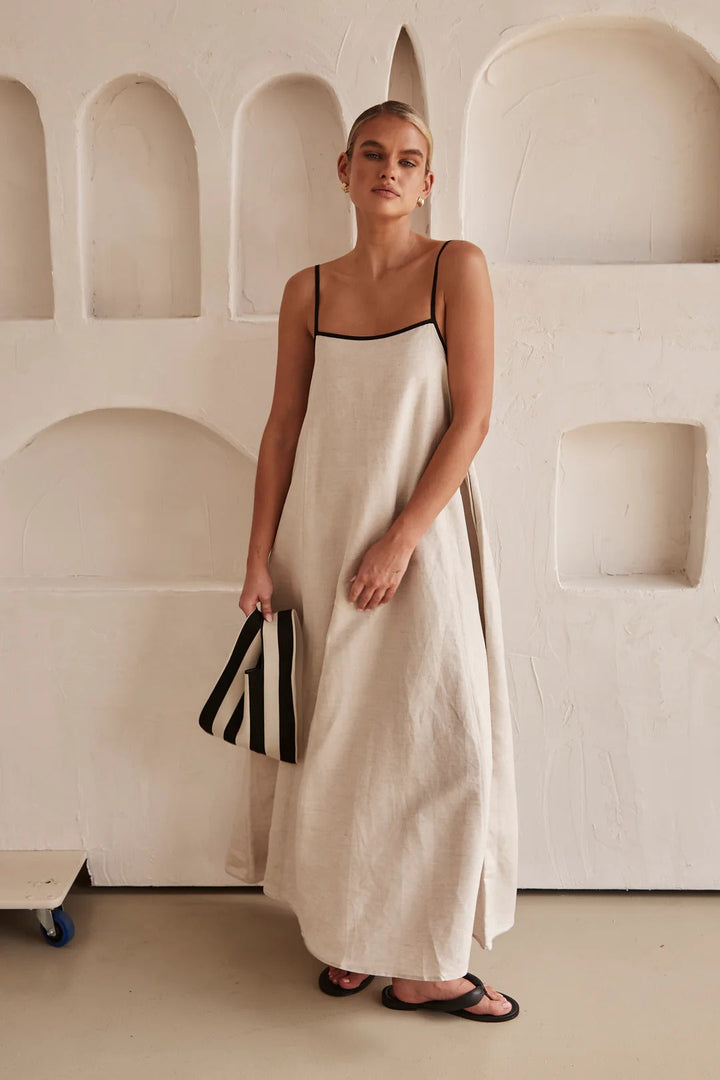 Beige Summer Dress with Feminine Silhouette – Isara