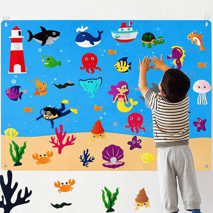 Toddler Felt Play Board - FeltAdventure