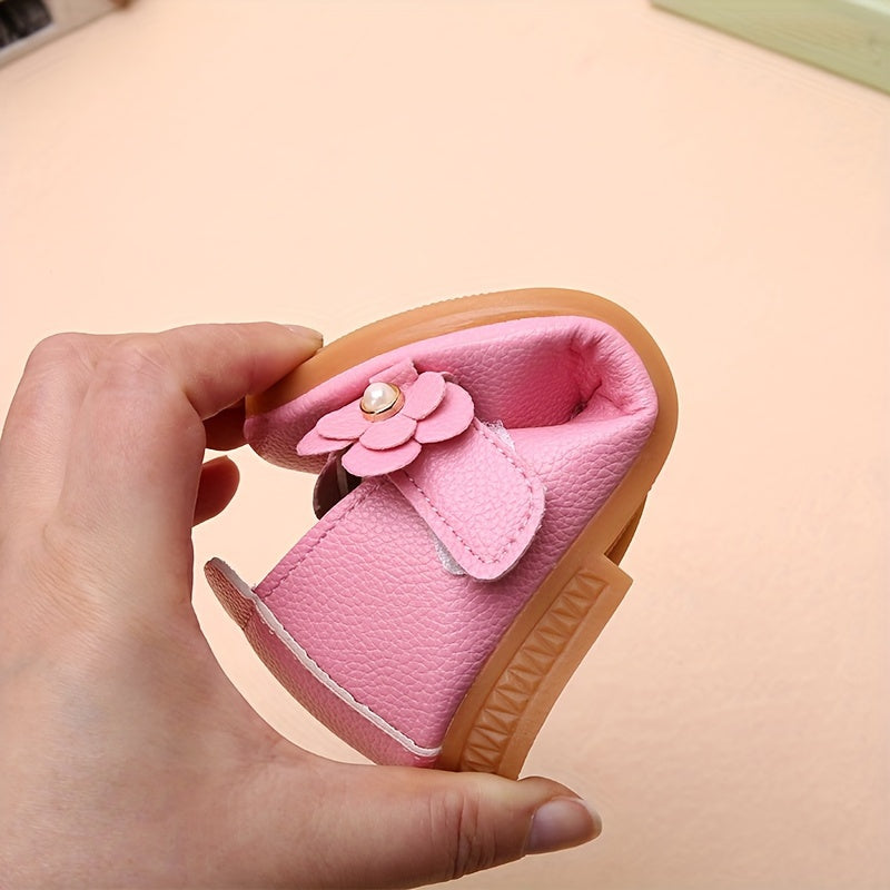 Non-Slip Shoes Liv - with Soft Sole for Girls