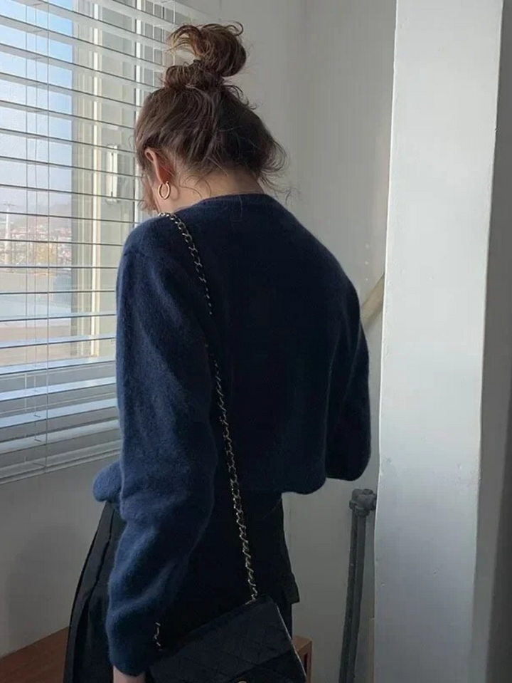 Comfortable Knitted Women's Cardigan with Crew Neck - Emilia