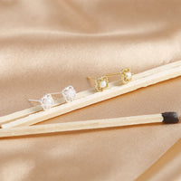 Delicate Vintage Earrings with Opal - Seraphina