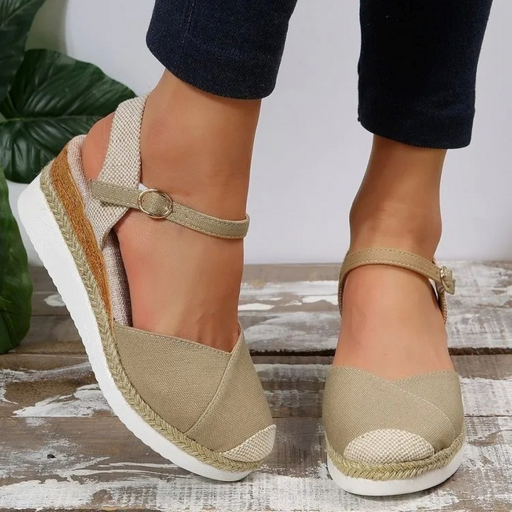 Women's Sandals with Buckle Closure and Closed Toe – Isabelle