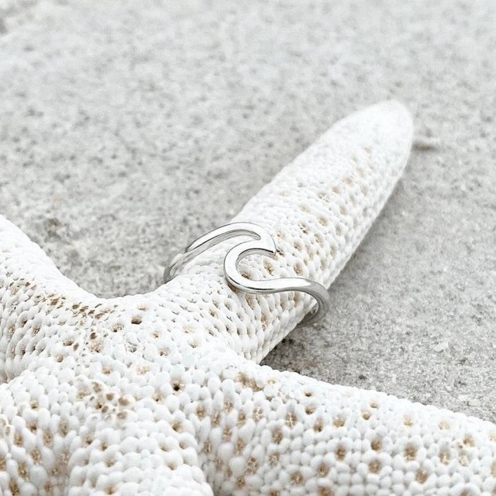 Silver Sea Wave Ring - Maris