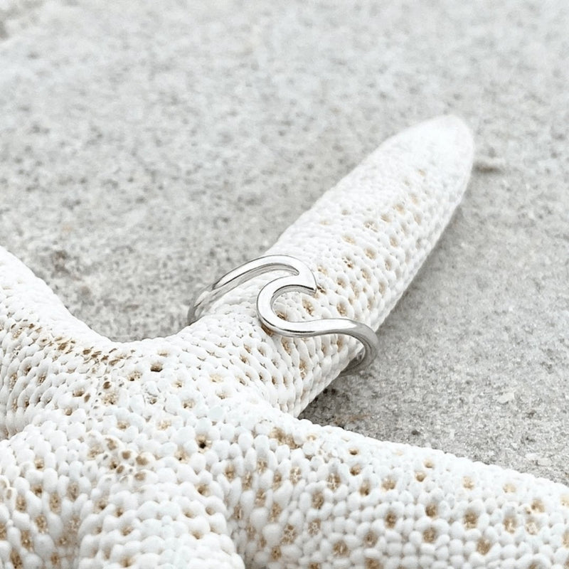 Silver Sea Wave Ring - Maris