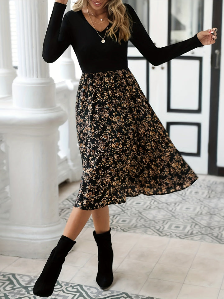 Floral Print V-Neck Dress with Long Sleeves - Lilith