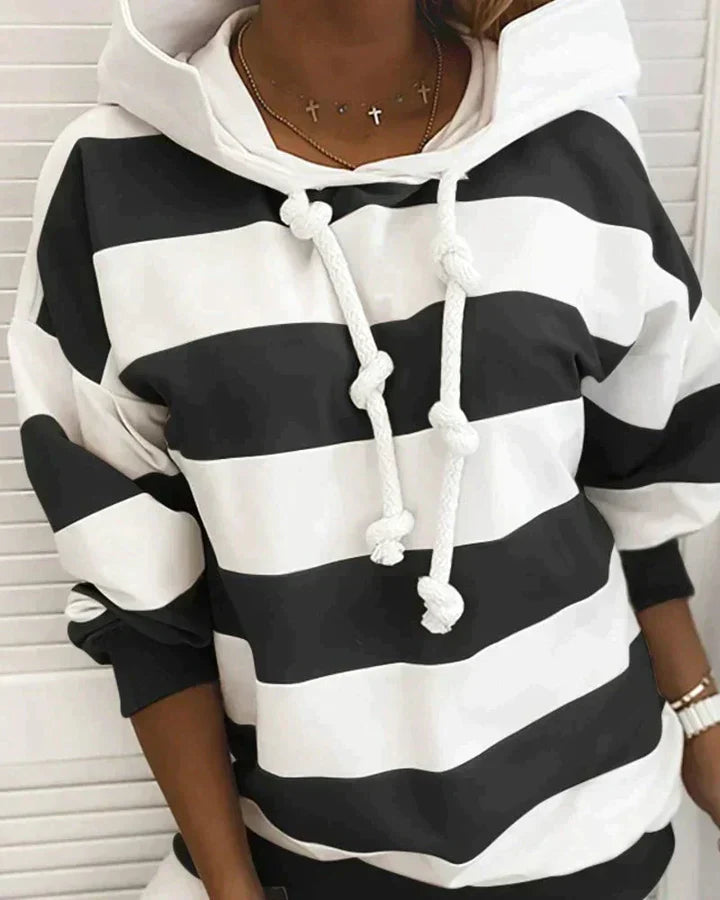 Warm and Fashionable Women's Hoodie - Elise