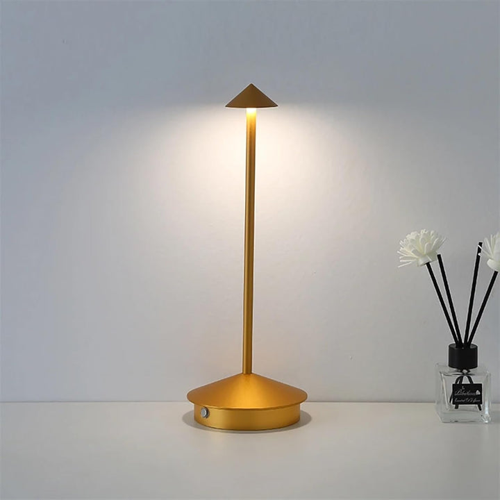 Sammy Jackson™ Robyn Arrow LED Table Lamp