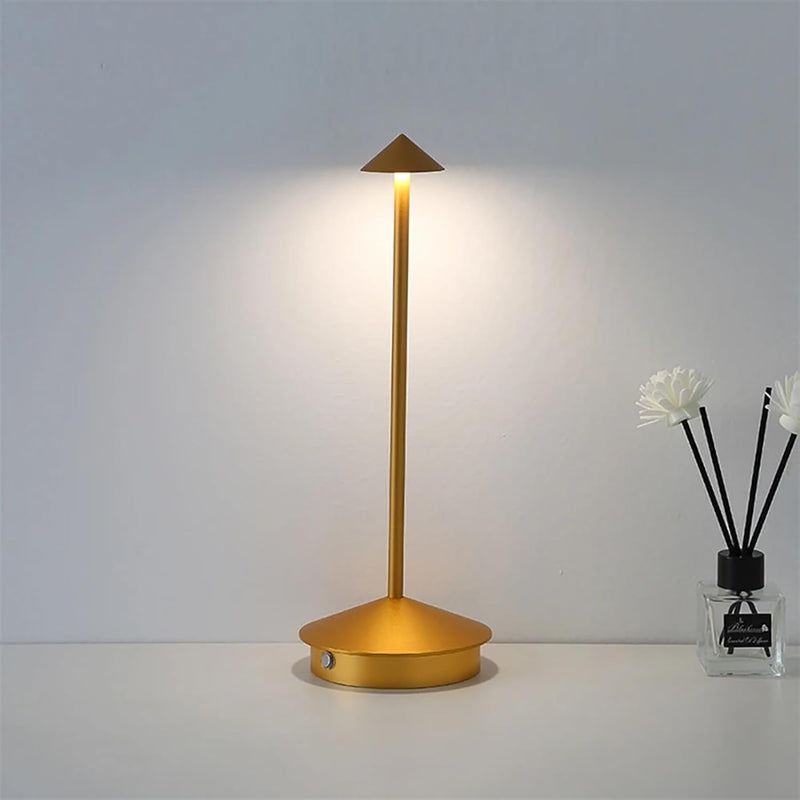 Sammy Jackson™ Robyn Arrow LED Table Lamp