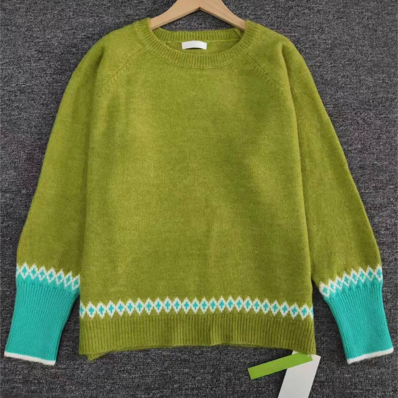 Comfortable Green Women's Sweater - Elin
