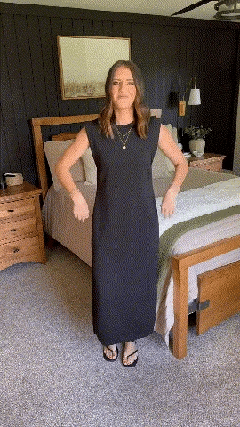 Airy maxi dress with pockets for women – Romy
