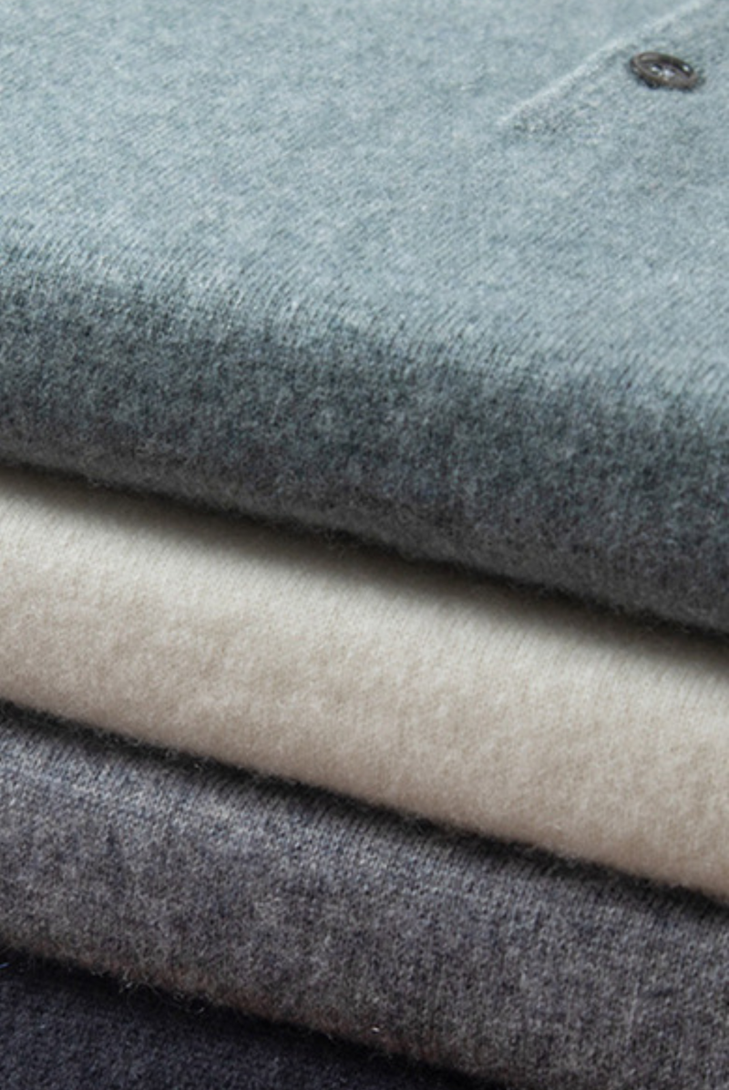 Stylish men's polo made of cashmere-merino wool - Miro